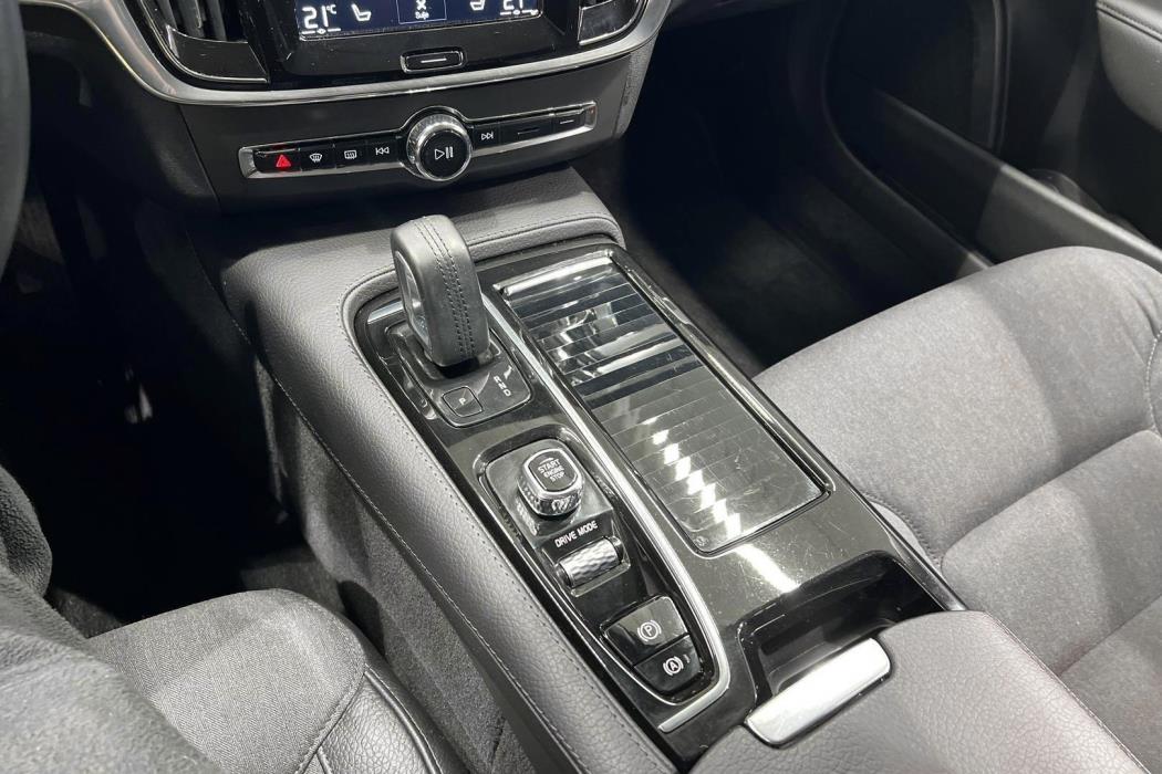 VOLVO V90 2020