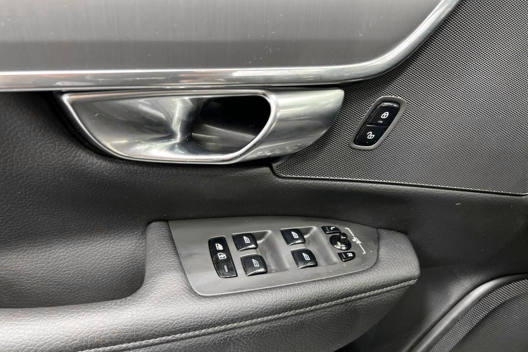 VOLVO V90 2020