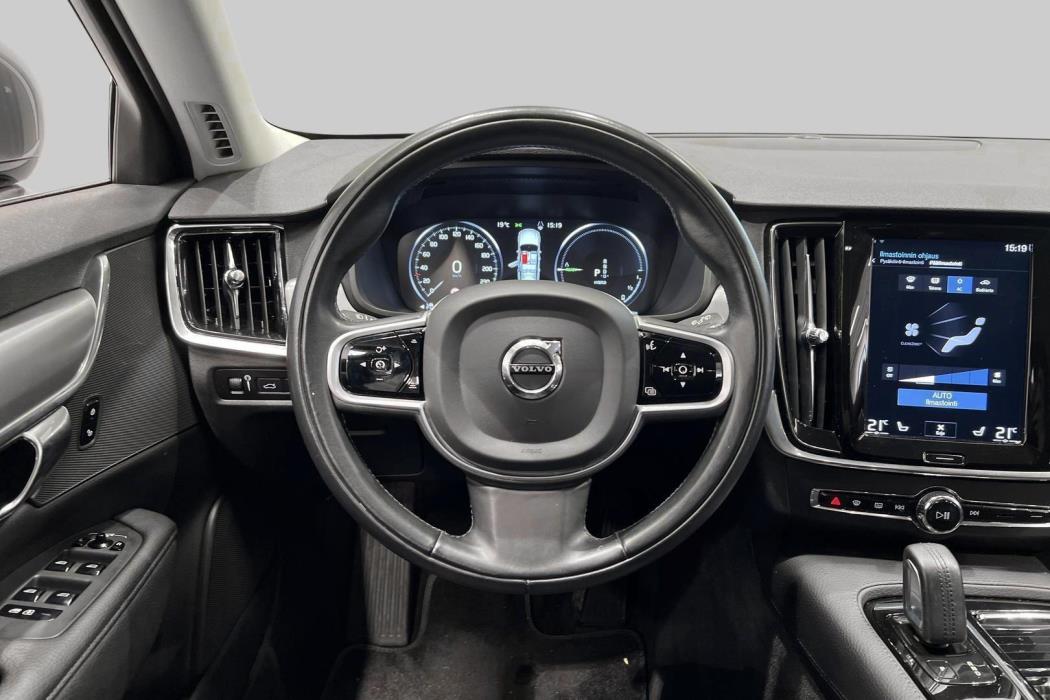 VOLVO V90 2020