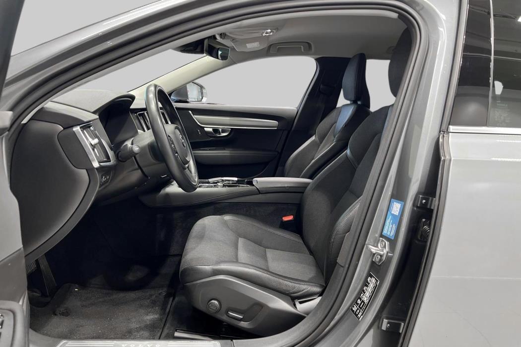 VOLVO V90 2020