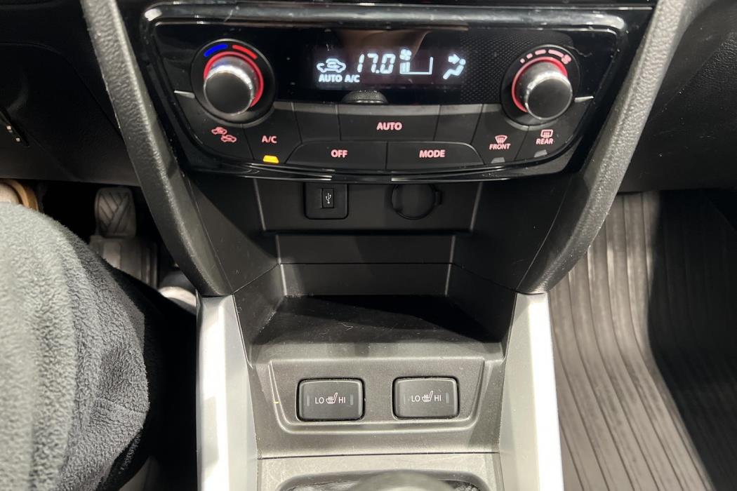 SUZUKI Vitara 2015