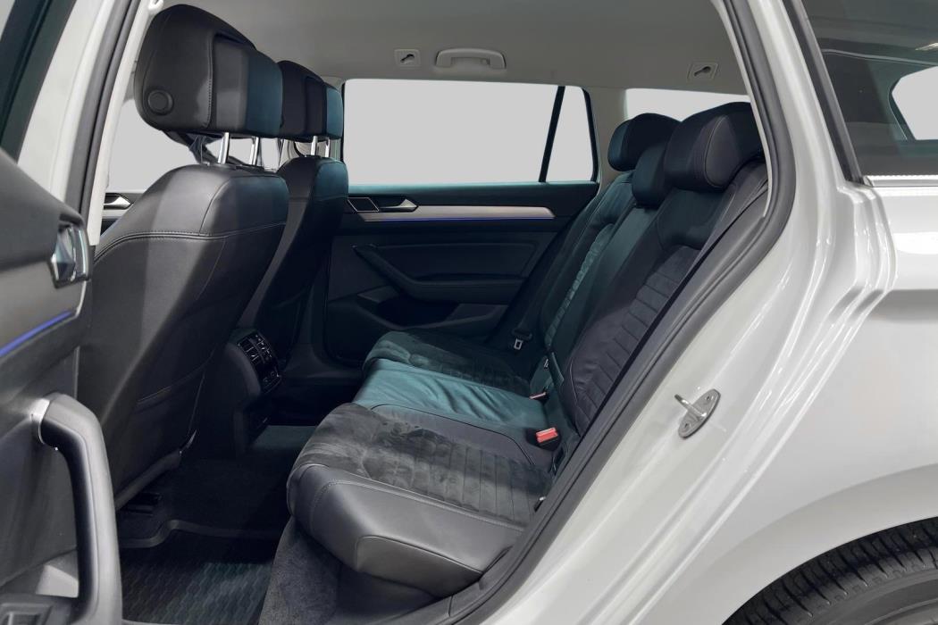VOLKSWAGEN Passat 2018
