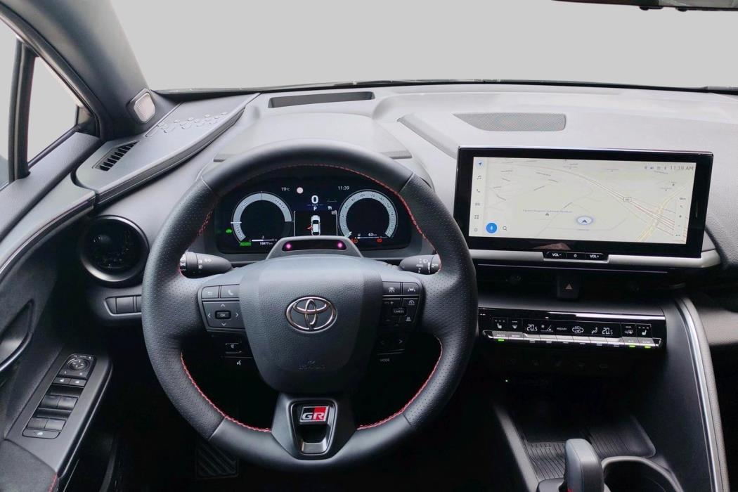 TOYOTA C-HR 2024