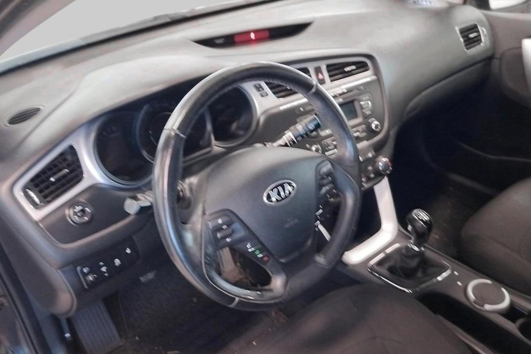 KIA cee'd 2013