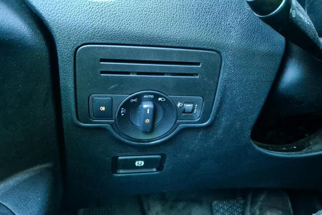 MERCEDES-BENZ Vito 2015