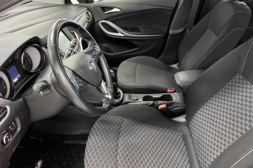 OPEL Astra 2017