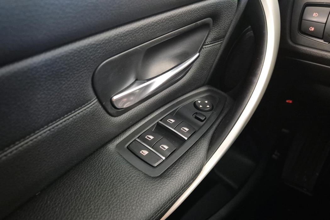 BMW 3-sarja 2019