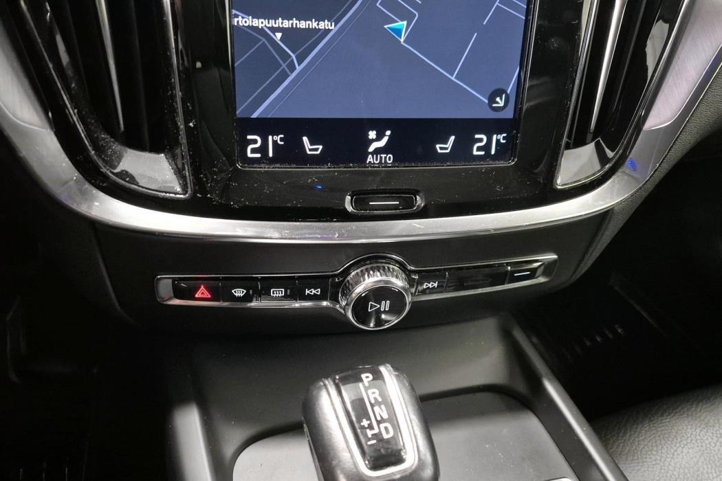 VOLVO V60 2019