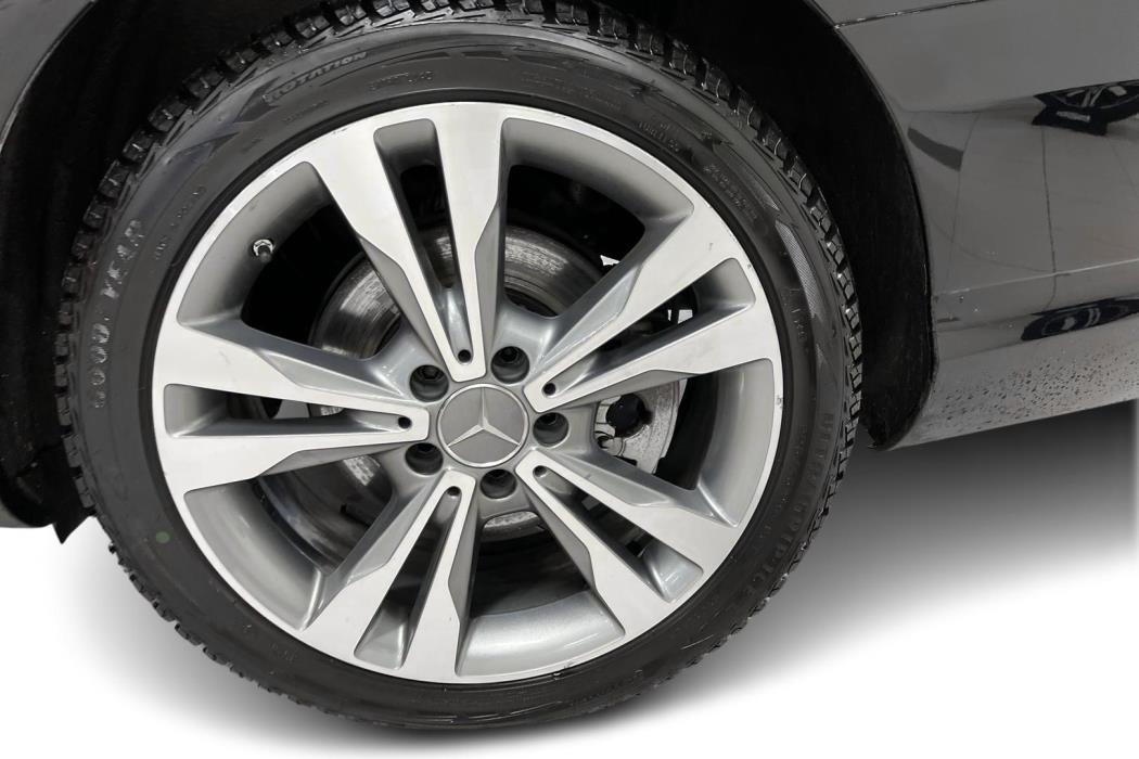 MERCEDES-BENZ C 2020