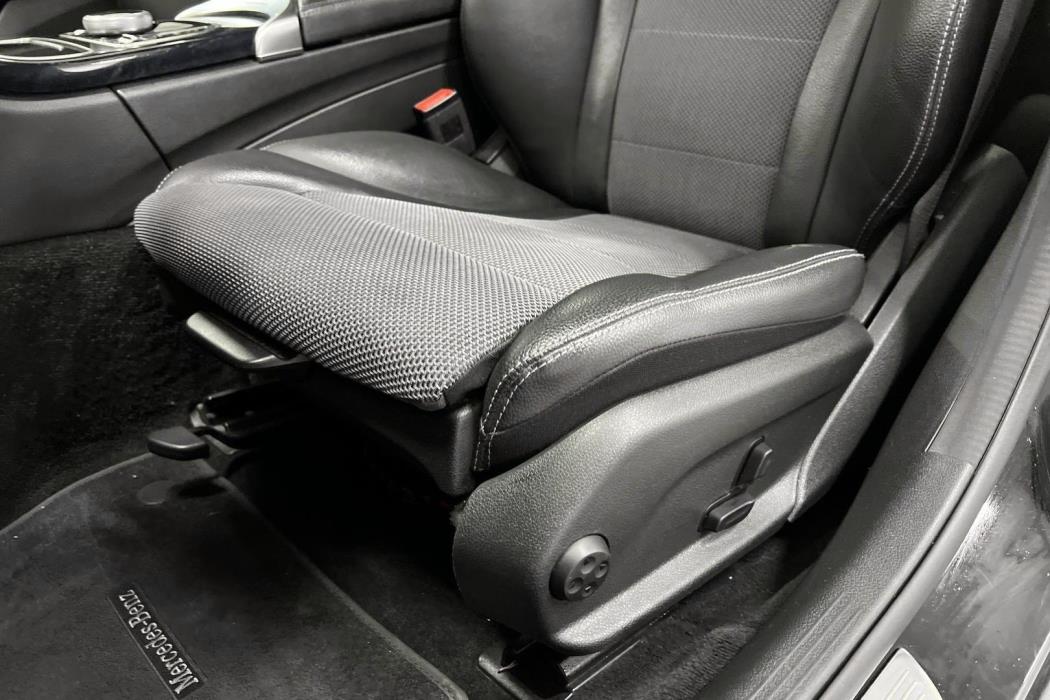 MERCEDES-BENZ C 2020