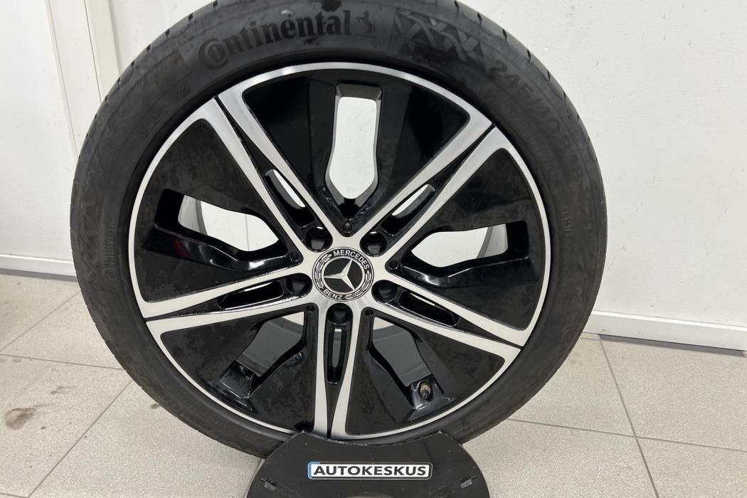 MERCEDES-BENZ C 2020