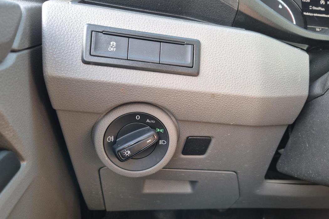 VOLKSWAGEN Transporter 2020