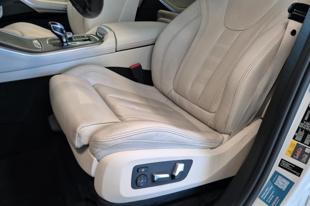 BMW X5 2021