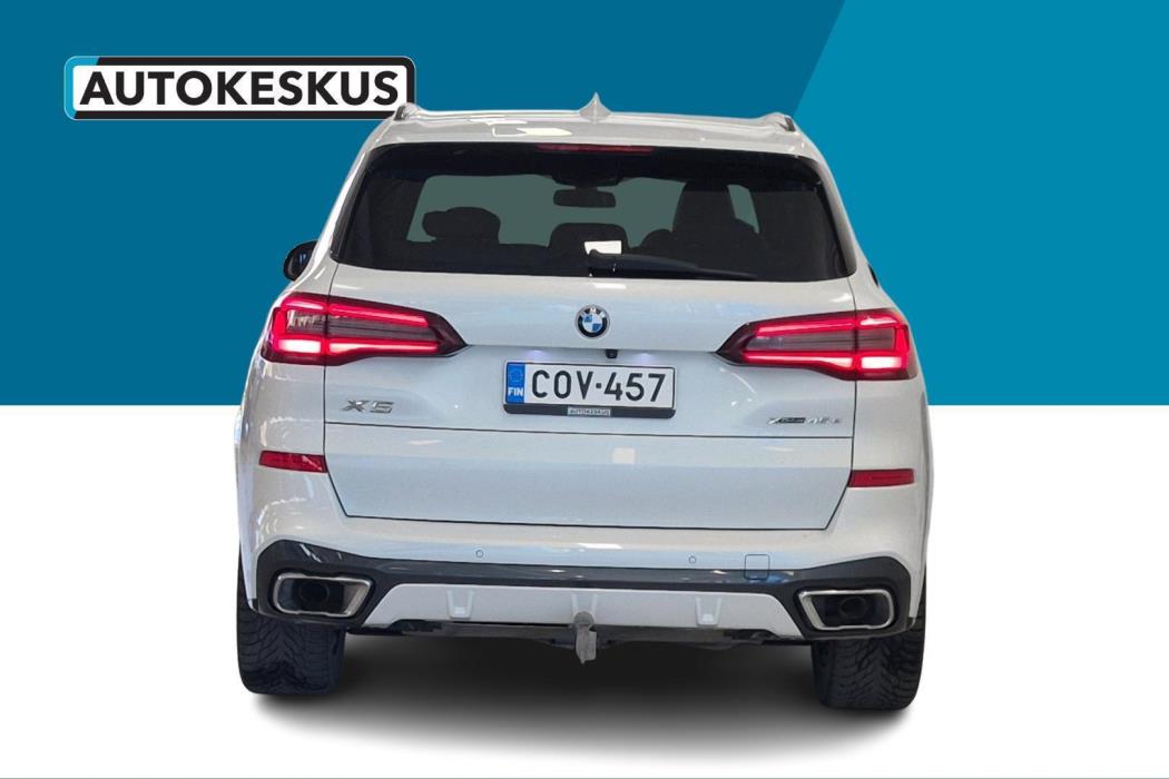 BMW X5 2021