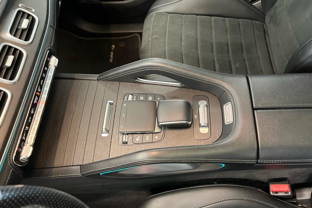 MERCEDES-BENZ GLE 2021