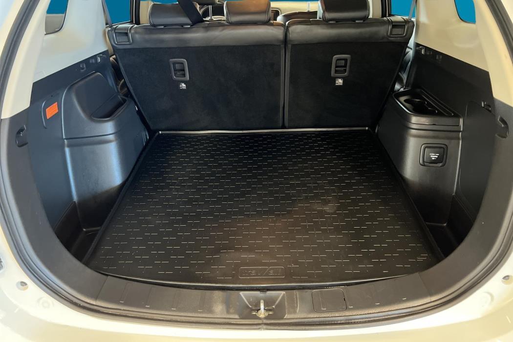 MITSUBISHI Outlander PHEV 2020