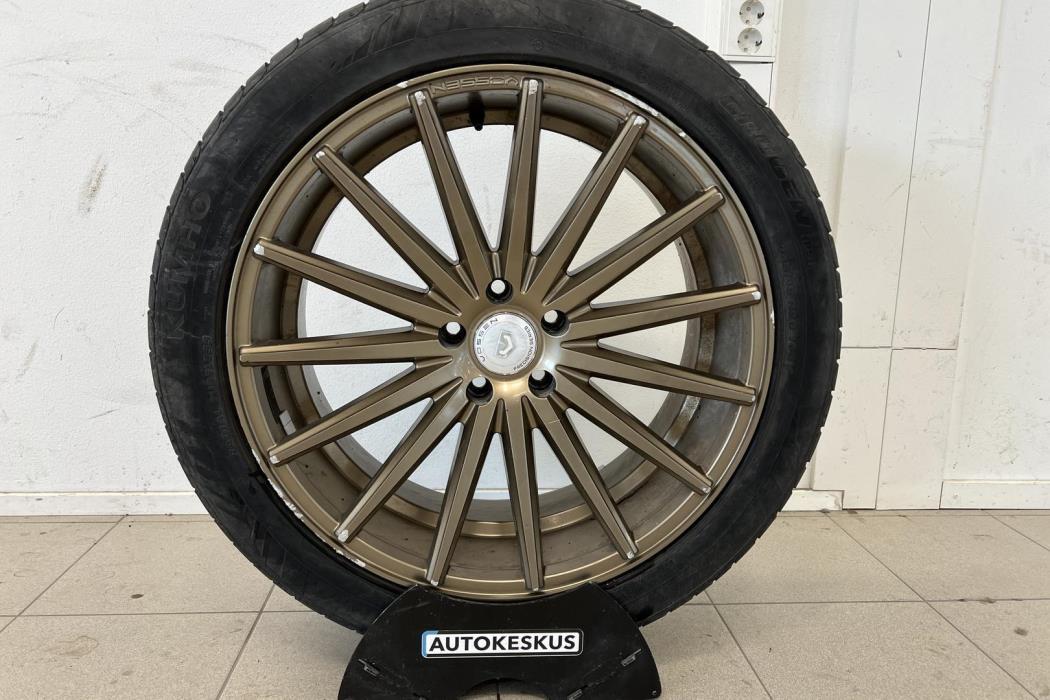 MITSUBISHI Outlander PHEV 2020