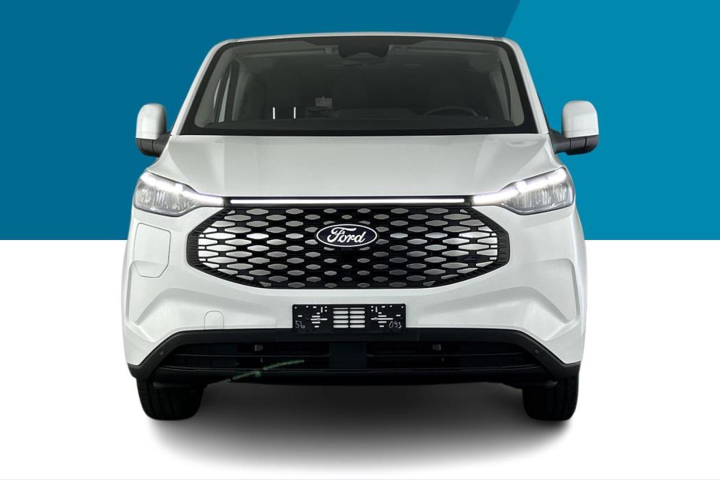 FORD Tourneo Custom 2025