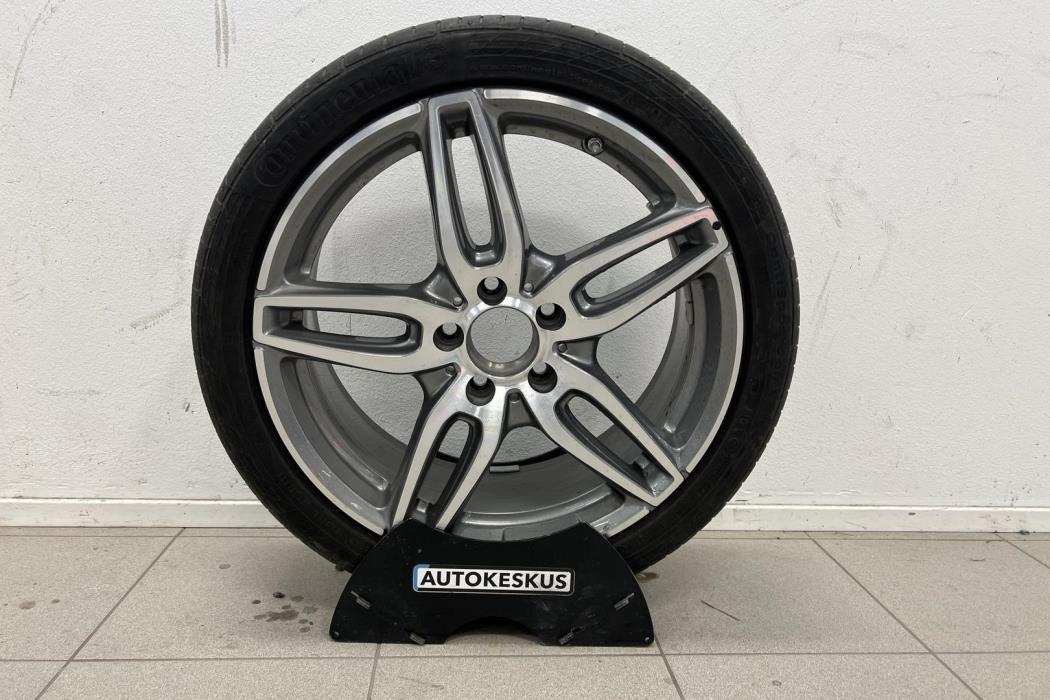 MERCEDES-BENZ CLA 2018