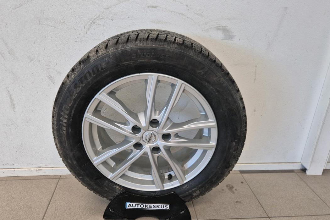 NISSAN Qashqai 2018