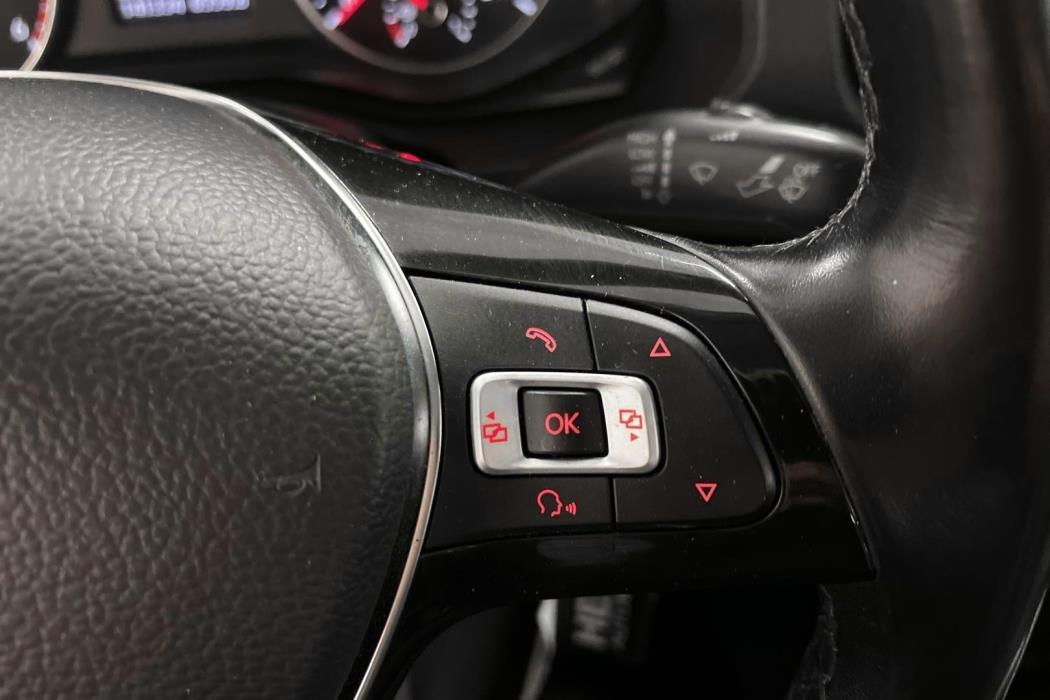 VOLKSWAGEN Amarok 2020