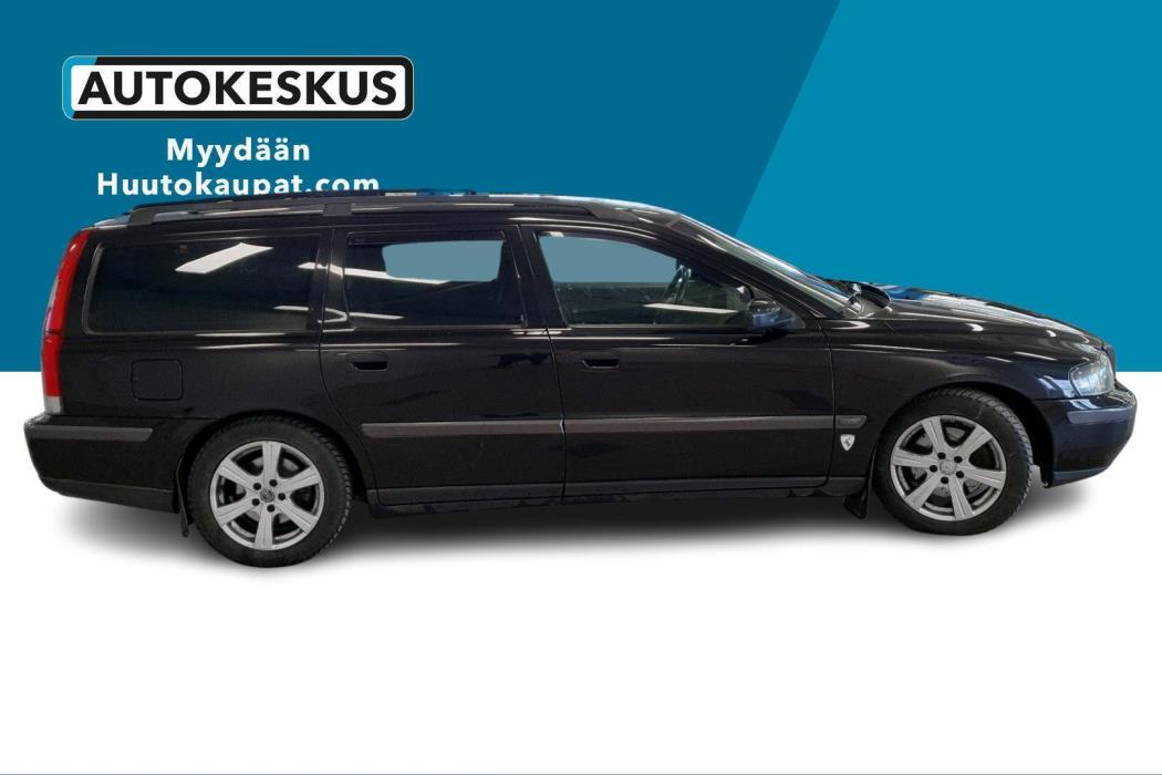 VOLVO V70 2004
