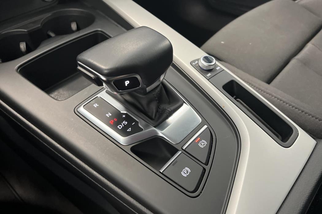 AUDI A4 allroad quattro 2022