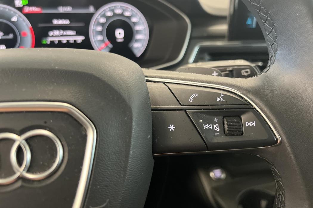 AUDI A4 allroad quattro 2022