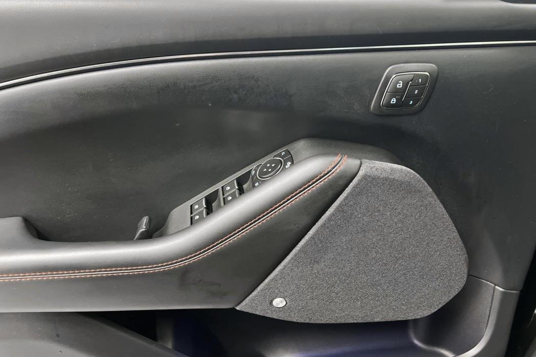 FORD Mustang Mach-E 2022