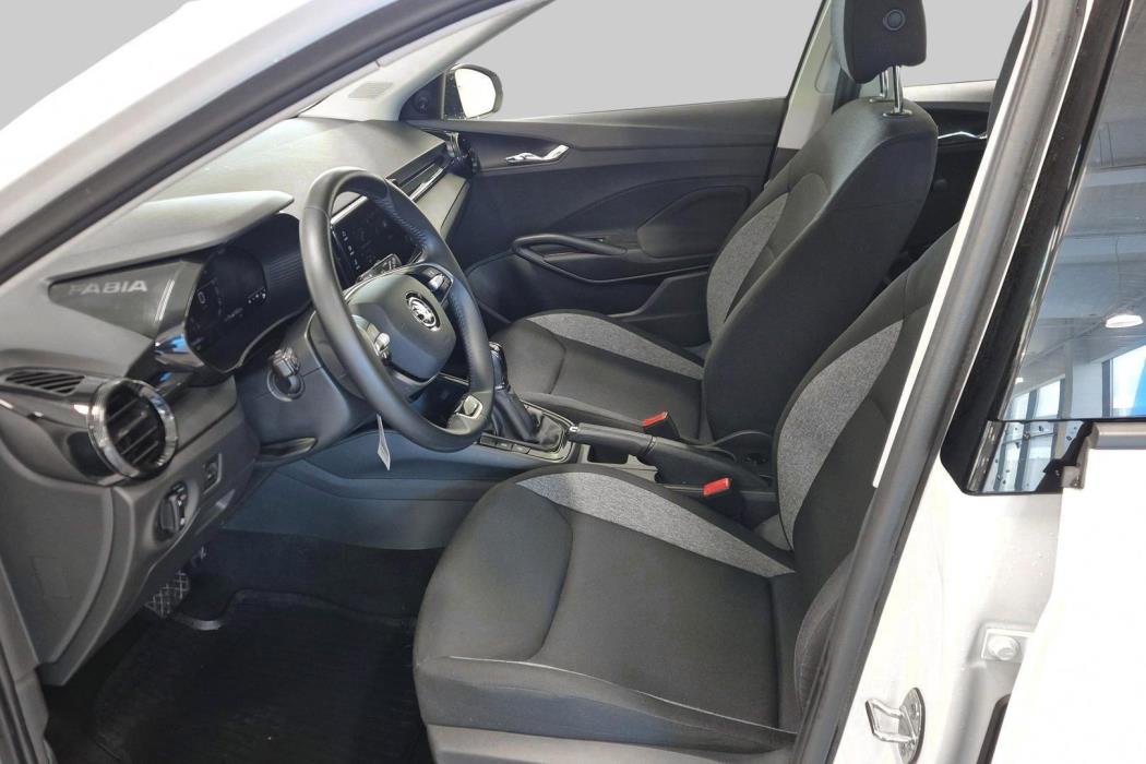 SKODA Fabia 2025
