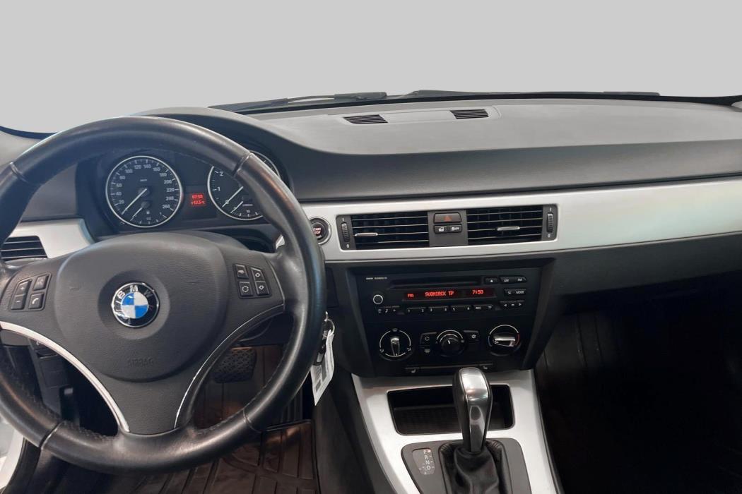 BMW 3-sarja 2011