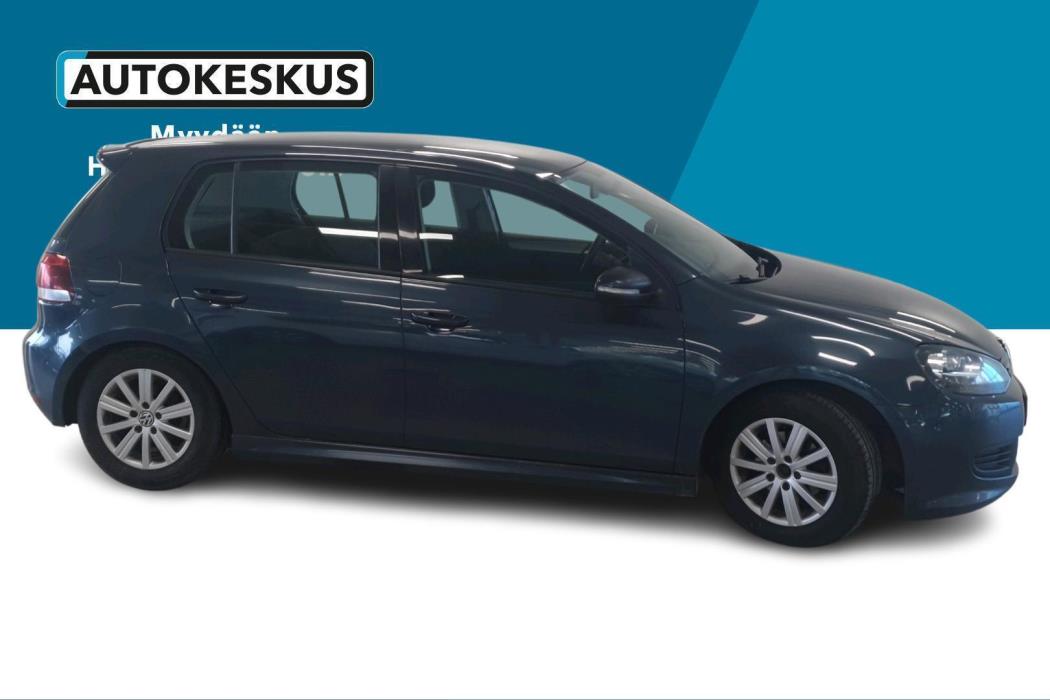VOLKSWAGEN Golf 2012