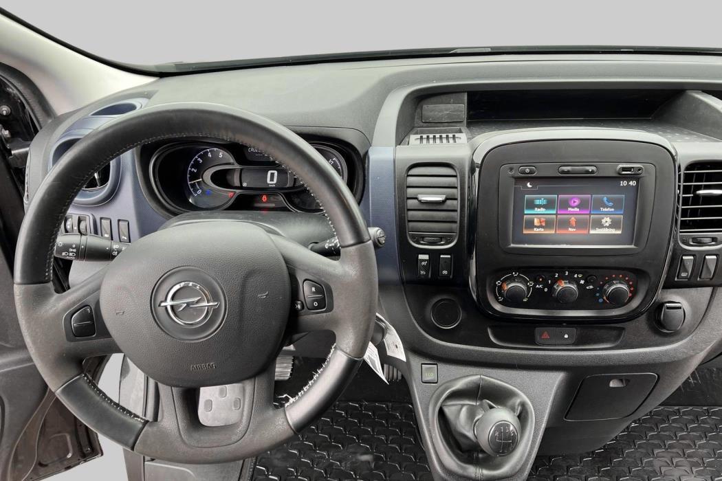 OPEL Vivaro 2016