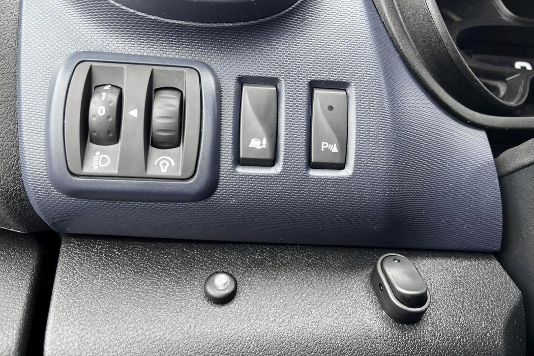 OPEL Vivaro 2016