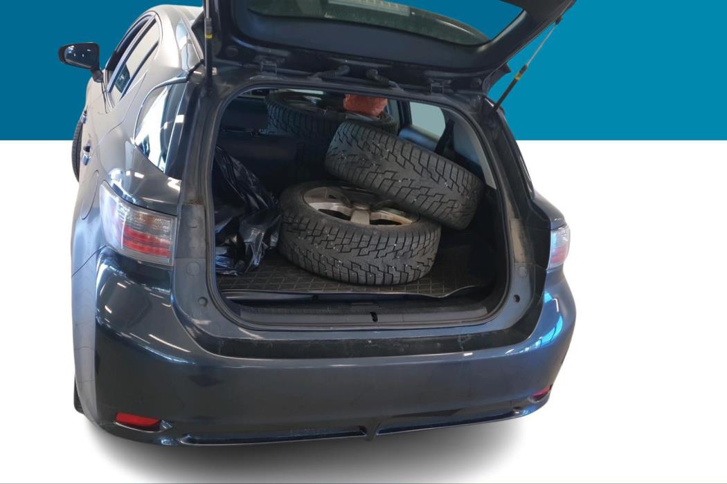 LEXUS CT 2011
