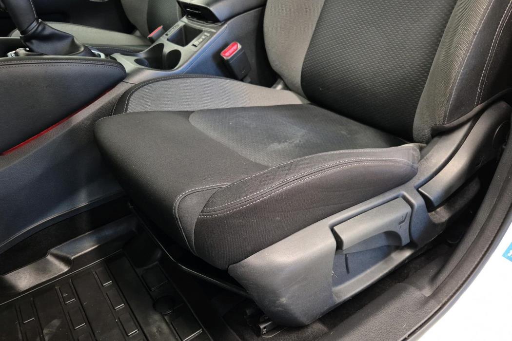 NISSAN Qashqai 2019