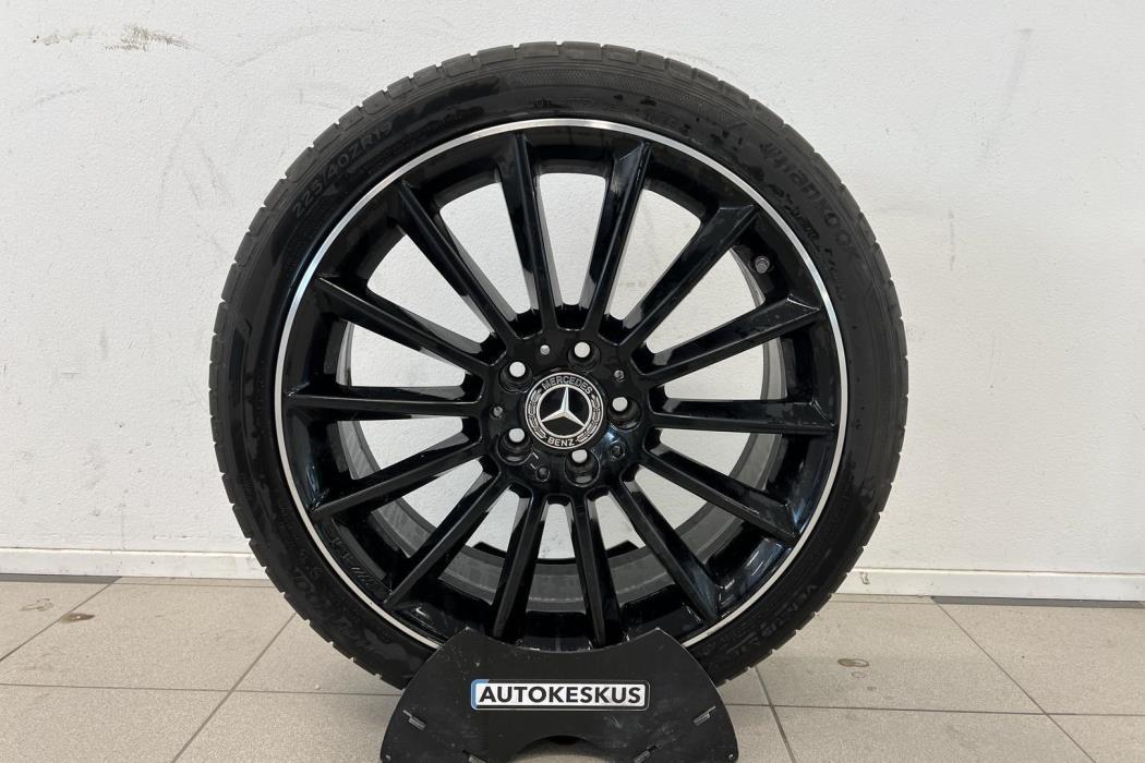 MERCEDES-BENZ CLA 2021