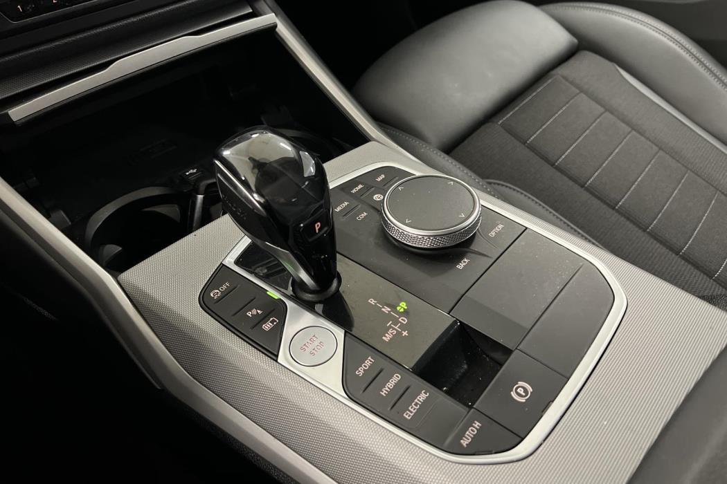BMW 3-sarja 2021
