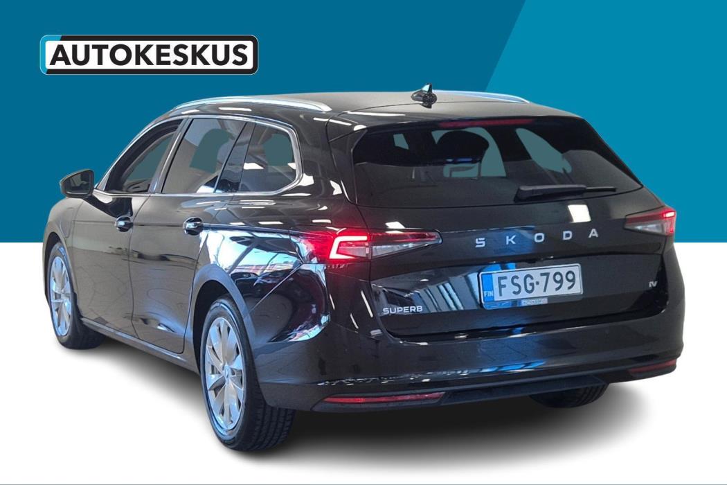 SKODA Superb 2025
