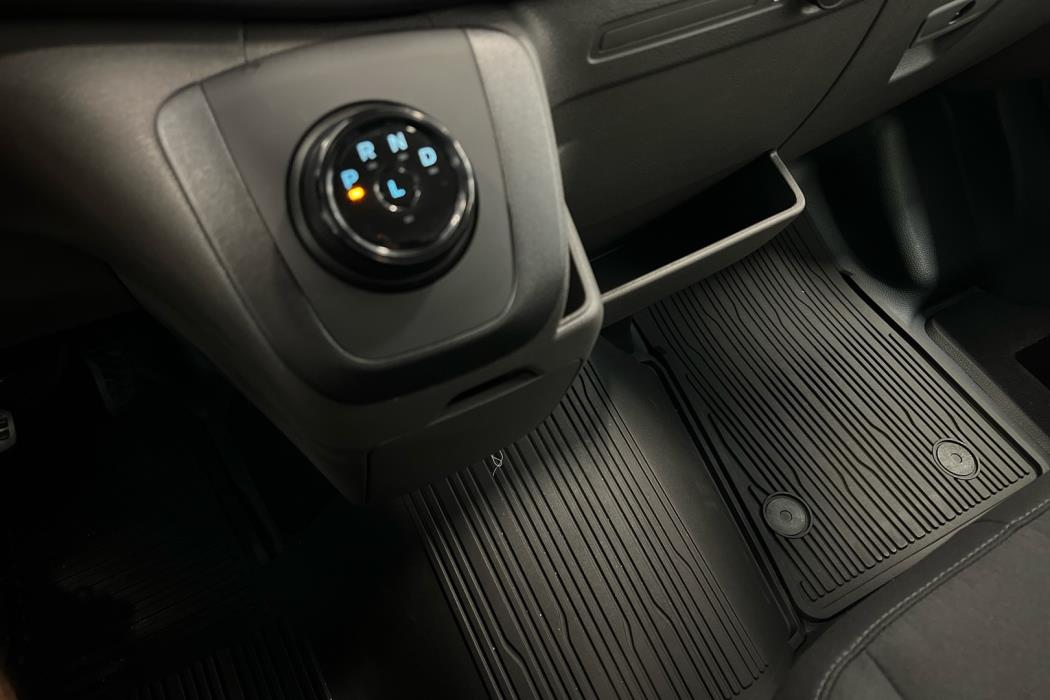FORD Transit 2024