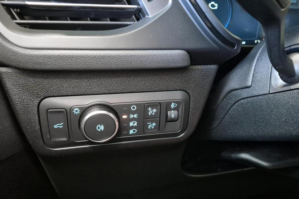 FORD Kuga 2026