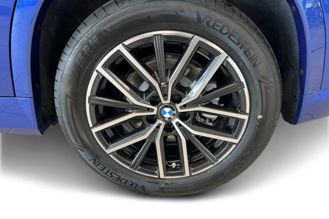 BMW iX1 2026