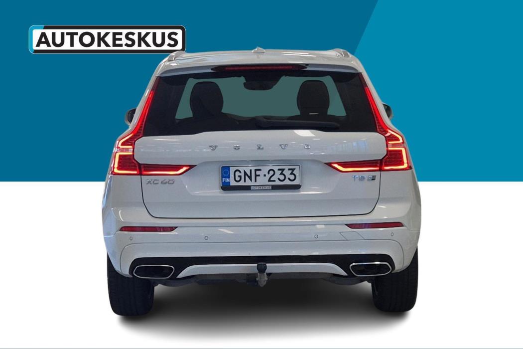 VOLVO XC60 2018
