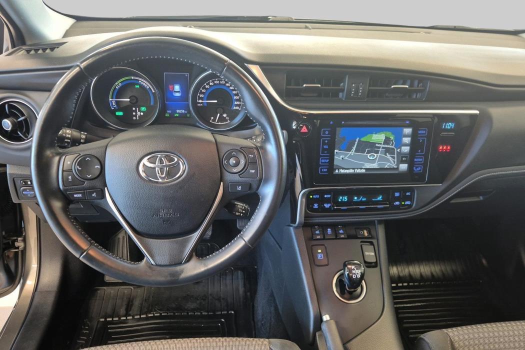 TOYOTA Auris 2018