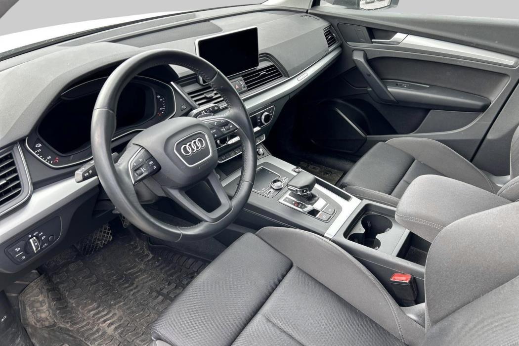 AUDI Q5 2021