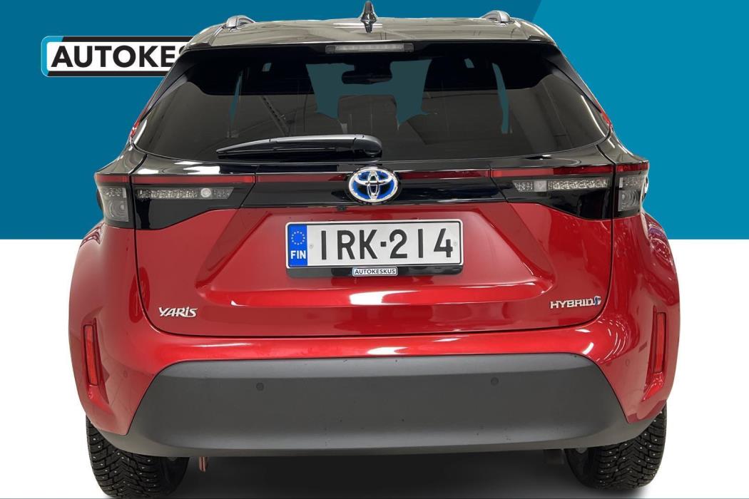 TOYOTA Yaris Cross 2023