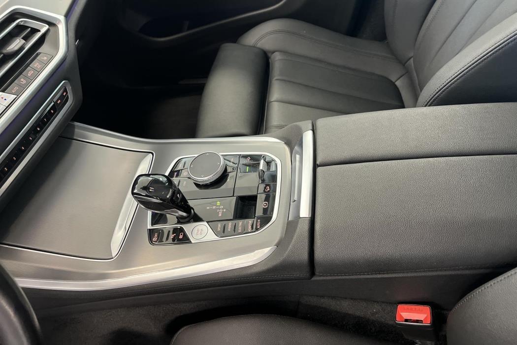 BMW X5 2021