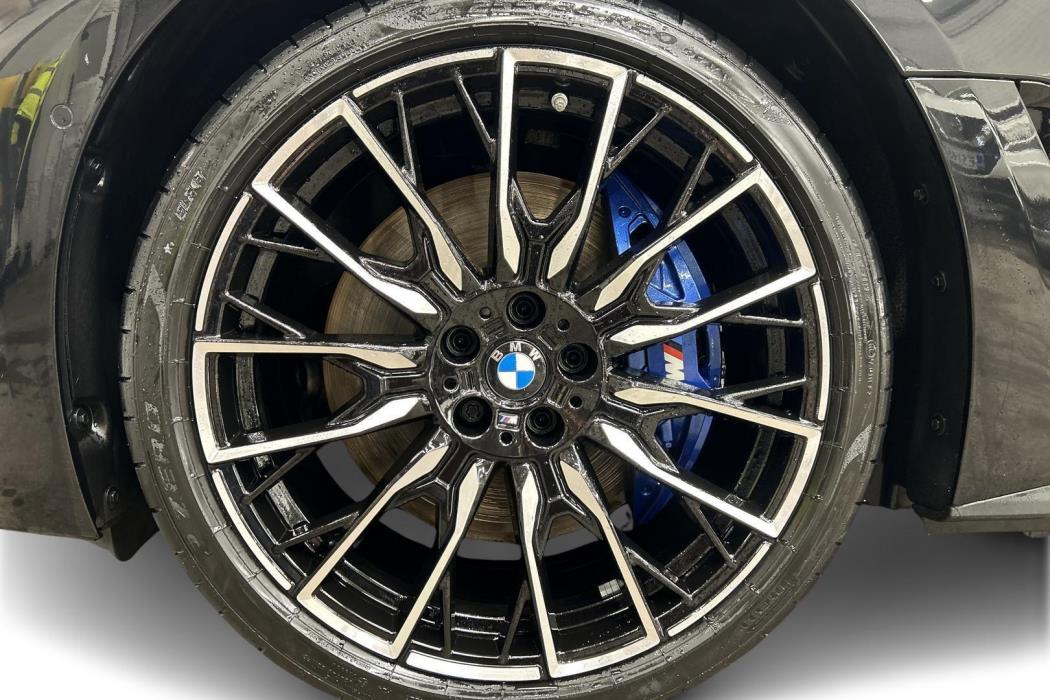 BMW i4 2025