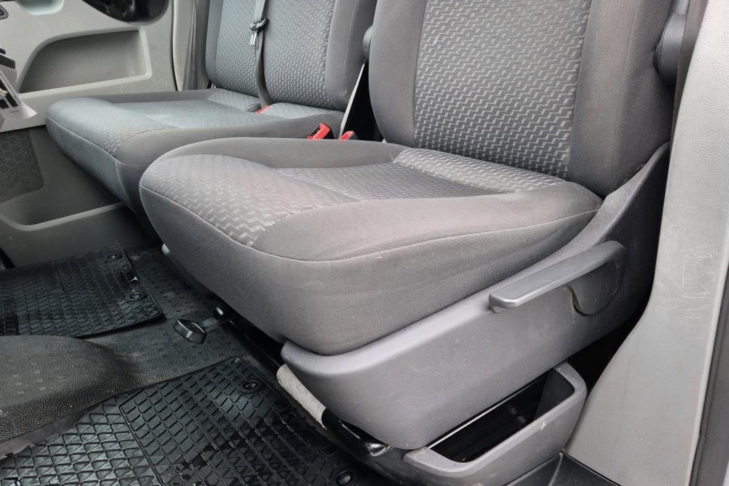 VOLKSWAGEN Transporter 2014