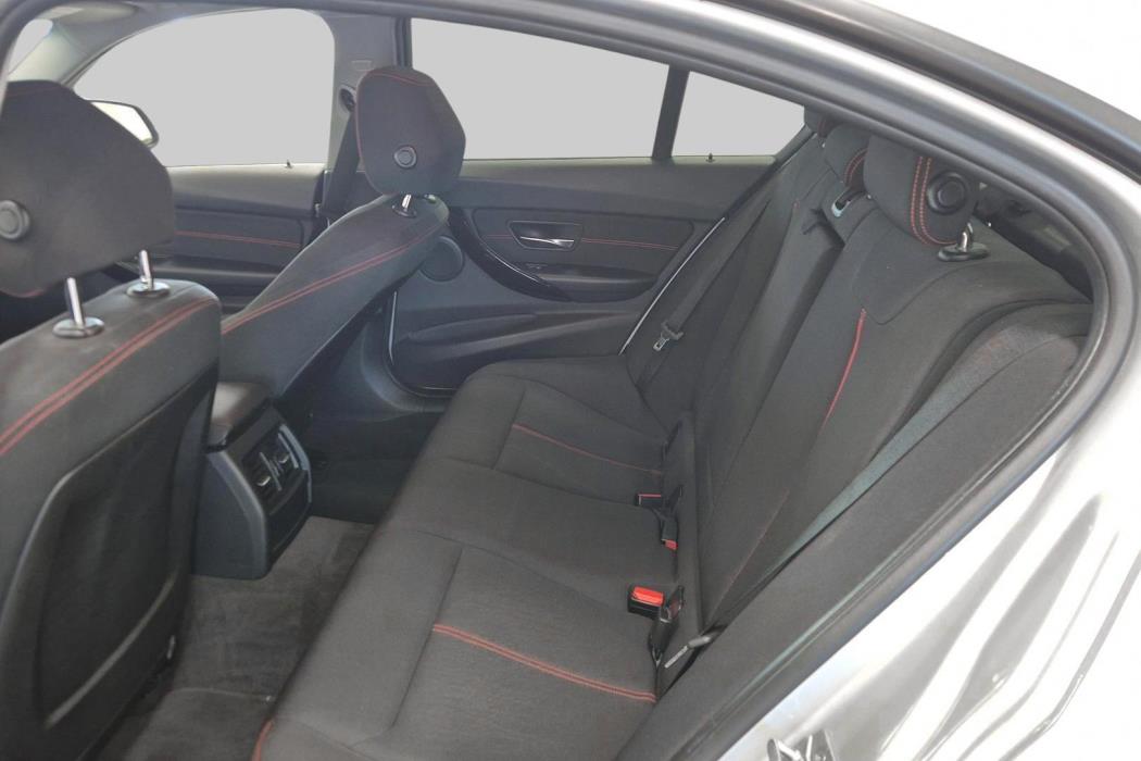 BMW 3-sarja 2015